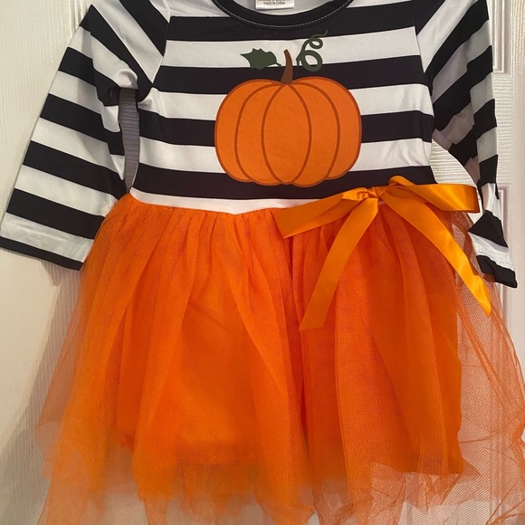 New Pumpkin Tutu Dress - Picture 10 of 16